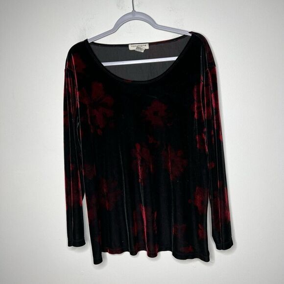 Notations Top Womens 1X Black Red Velvet Floral Whimsigoth Stretch Holiday Shirt - Picture 5 of 11